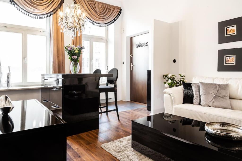 Househost Apartment:Lobzowska 22 Cracovia Esterno foto